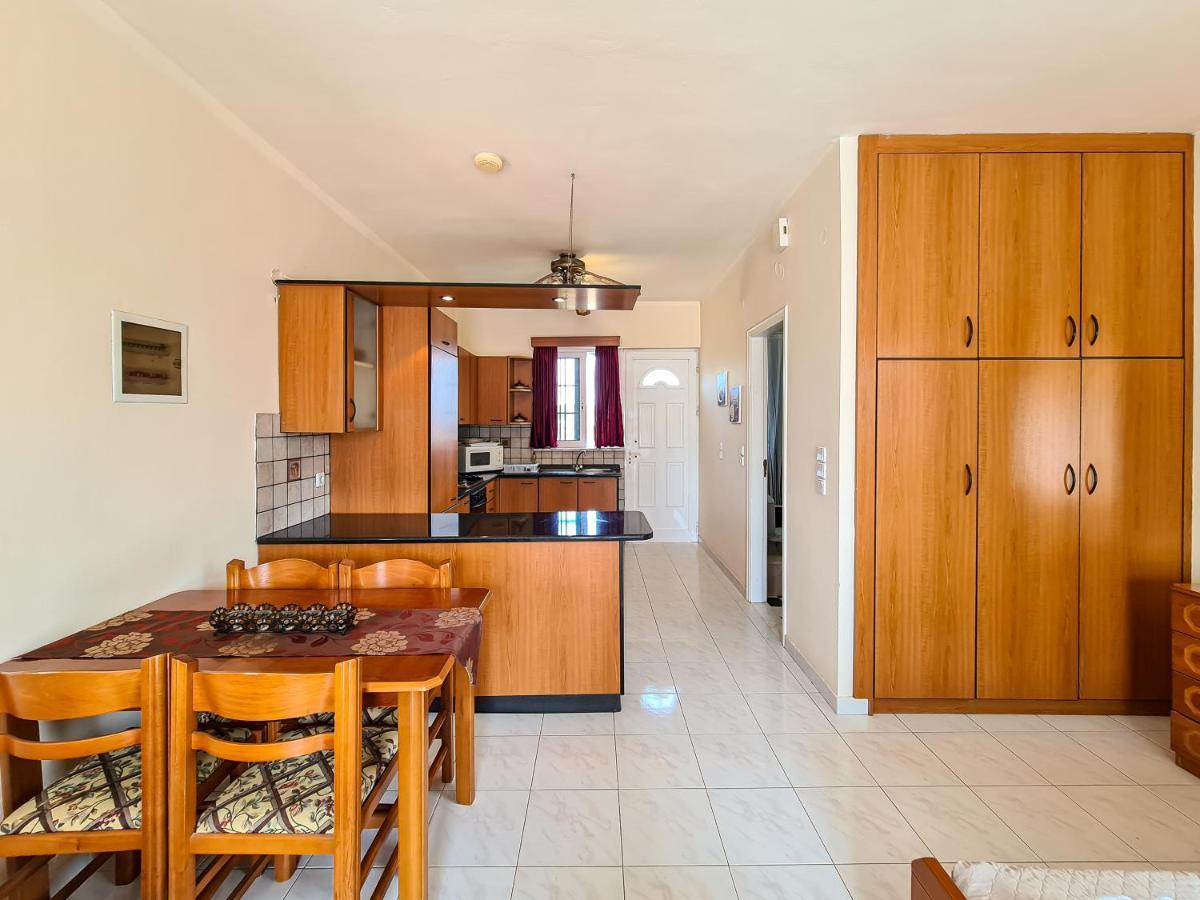 Colonial Studio/Apartment Фалираки Экстерьер фото