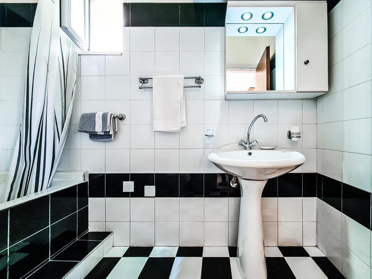Colonial Studio/Apartment Фалираки Экстерьер фото